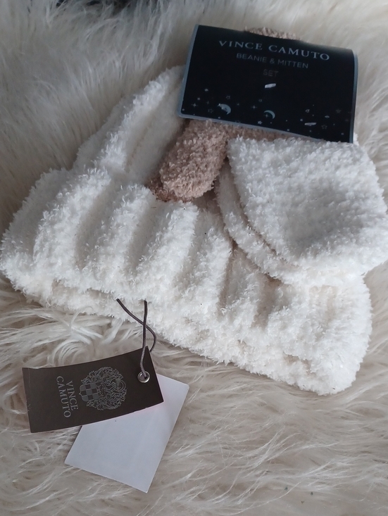Vince Camuto Beanie & Mitten Set main image 6